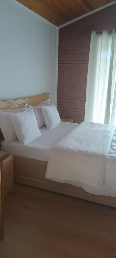 Rosa B&B Lini Εξωτερικό φωτογραφία