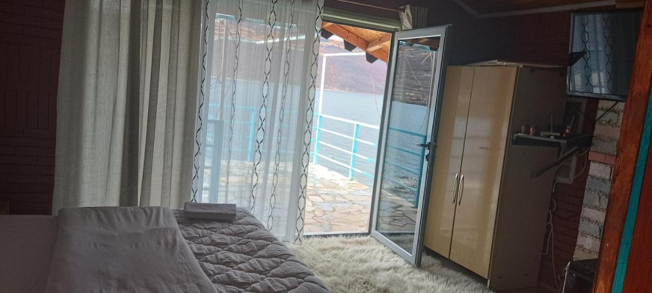 Rosa B&B Lini Εξωτερικό φωτογραφία